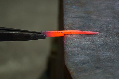Emprunte du talon - Fabrication et forge d'un tire-bouchon