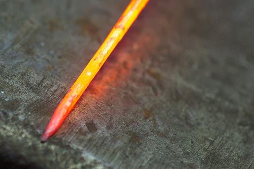 Forge de la pointe d'un tire-bouchon - Fabrication et forge d'un tire-bouchon