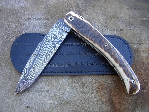 Couteau LOU PALOUMAYRE  avec son étui de protection avec son étui de protection (fourreau de poche).