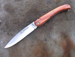 Couteau LOU PALOUMAYRE pièce unique, manche en bois de rose et tire-bouchon.