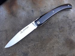 Couteau LOU PALOUMAYRE manche ébène et sa palombe, guillochage complet