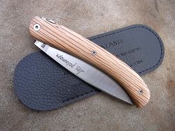 Couteau LOU PALOUMAYRE manche en chêne avec son étui de protection, fourreau de poche.