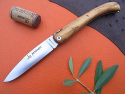 Couteau LOU PALOUMAYRE en olivier avec tire-bouchon