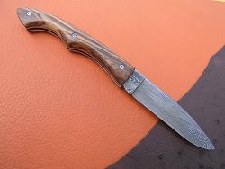 Couteau pliant Le Bazadais manche loupe de peuplier stabilisé avec lame damas