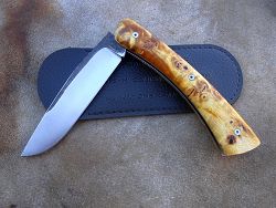 Couteau Le GRAAL lame damas avec son étui de protection,(fourreau de poche)