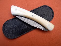 Couteau Le GRAAL lame damas avec son étui de protection,(fourreau de poche)