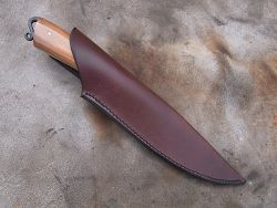 Couteau L.Lataste ébène/phacochère et damas avec son étui en cuir.