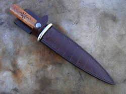 Couteau L.Lataste dans son étui en cuir.