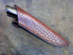 Couteau L.Lataste forgé avec son étui en cuir.